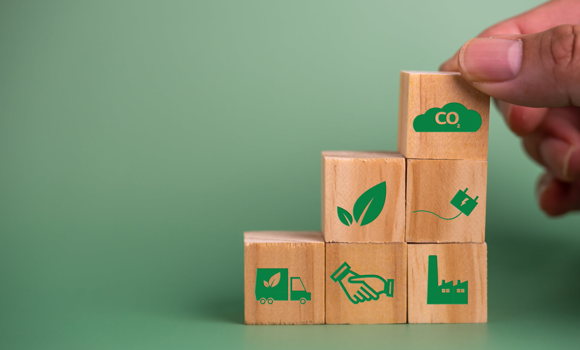 Driving green logistics forward.